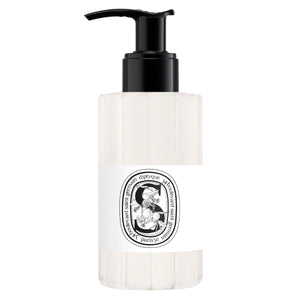 Perfumed shampoo - For the hair