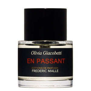 Editions De Parfums Frédéric Malle - En Passant Eau de Parfum - escentials.com