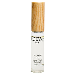 Complimentary LOEWE deluxe fragrance